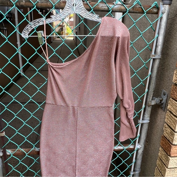 H&M MIDI One Shoulder Dress 6 - Picture 4 of 13